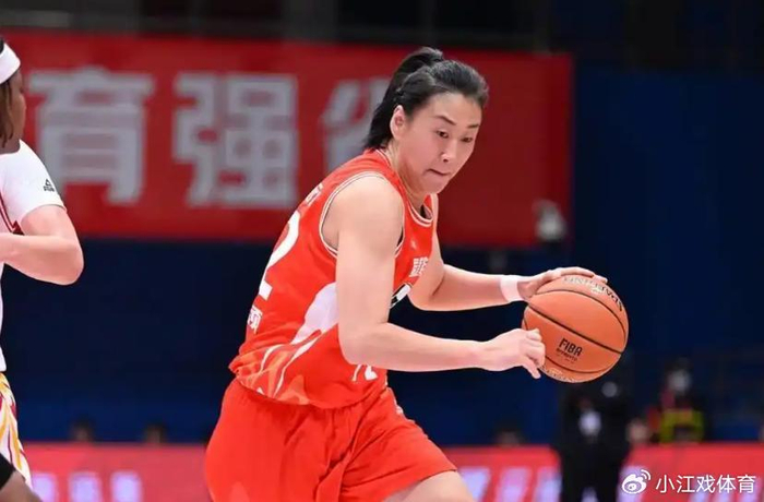 kaiyun-74比95惨败丢冠!女篮霸主狂输21分被掀翻:1年连丢三冠太惨了|四川队|山西队|李梦|总冠军|韩旭_新浪体育_新浪新闻