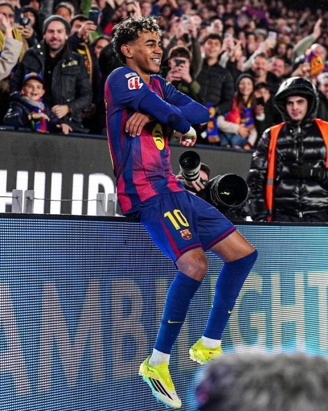 开云体育下载-【西甲】奥尔莫传射，亚马尔侧勾，巴萨3比0奥维耶多