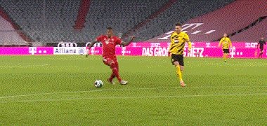 开云体育网址-【德甲】哈兰德2响伤退 莱万戴帽 拜仁4比2逆转多特