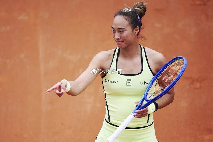 开云体育APP-WTA1000罗马站：郑钦文险胜布克沙晋级32强 轰11记Ace展现强势状态|女单|发球|比赛|对手|比分_新浪体育_新浪新闻